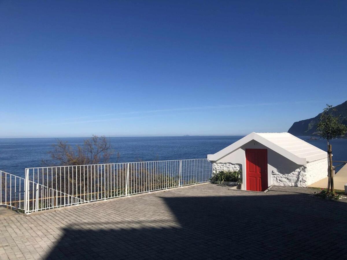 Casa Del Mar- Wonderfull Sea Views & Swimming Pool Villa Ponta Delgada  Exterior photo